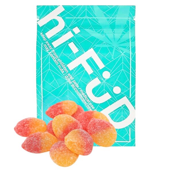 An image of THC hi-FÜD Fuzzy Peach gummies showcasing the packaging and gummies